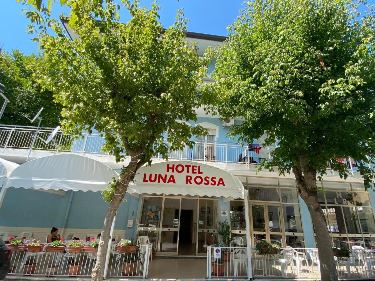 Hotel Luna Rossa Rimini Exterior foto